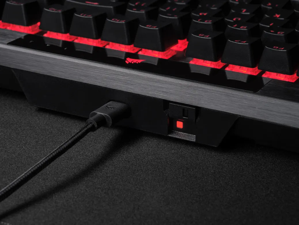 Corsair K70 RGB PRO mechanical gaming keyboard black with CHERRY MX SPEED Silver switches and RGB lighting