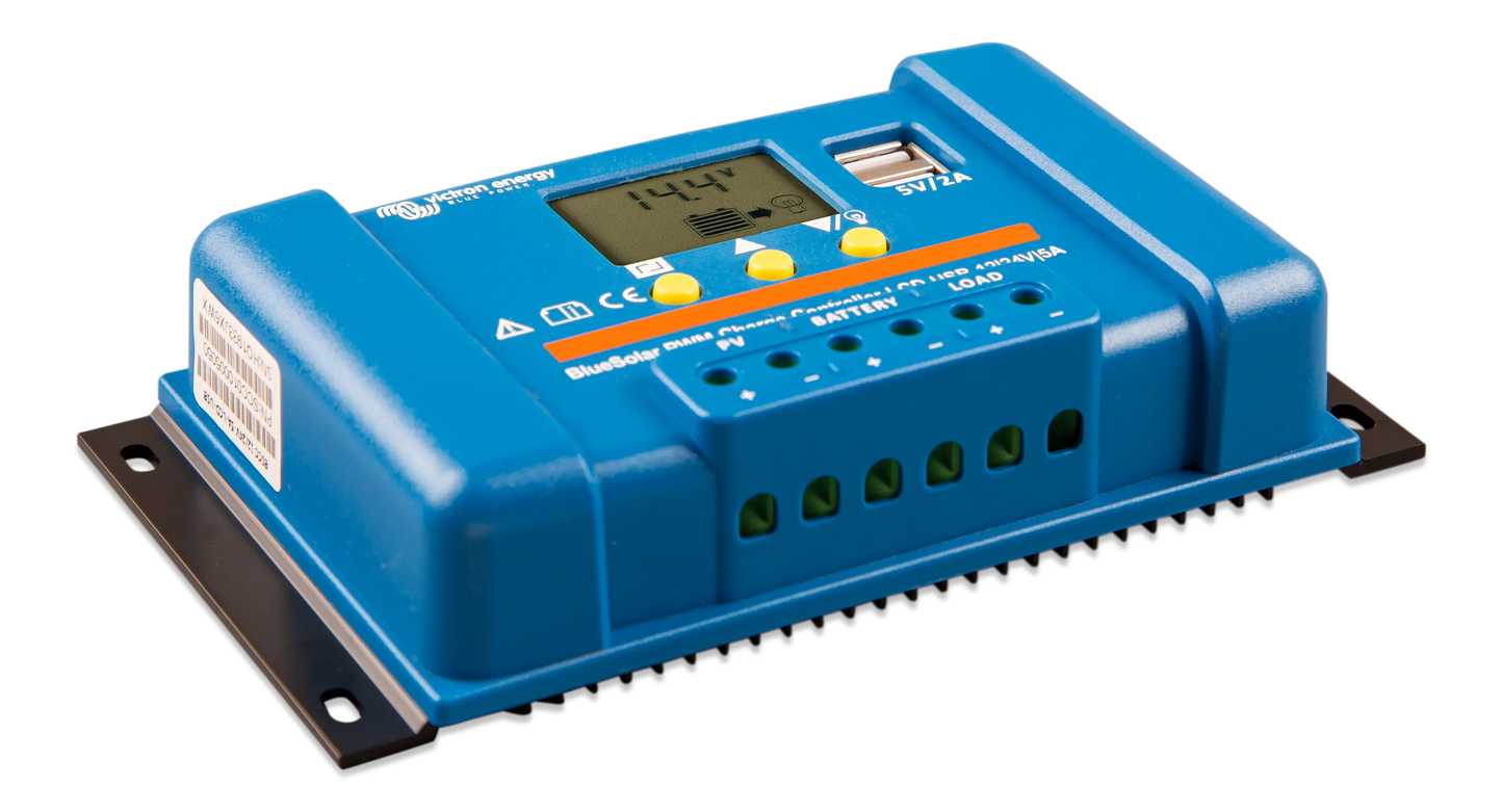 Victron BlueSolar PWM-LCD&USB 12/24V-30A