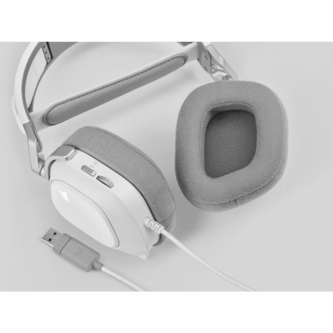 Corsair HS80 RGB USB Wired Gaming Headset – White, Dolby Audio Gaming Headphones with RGB Lighting