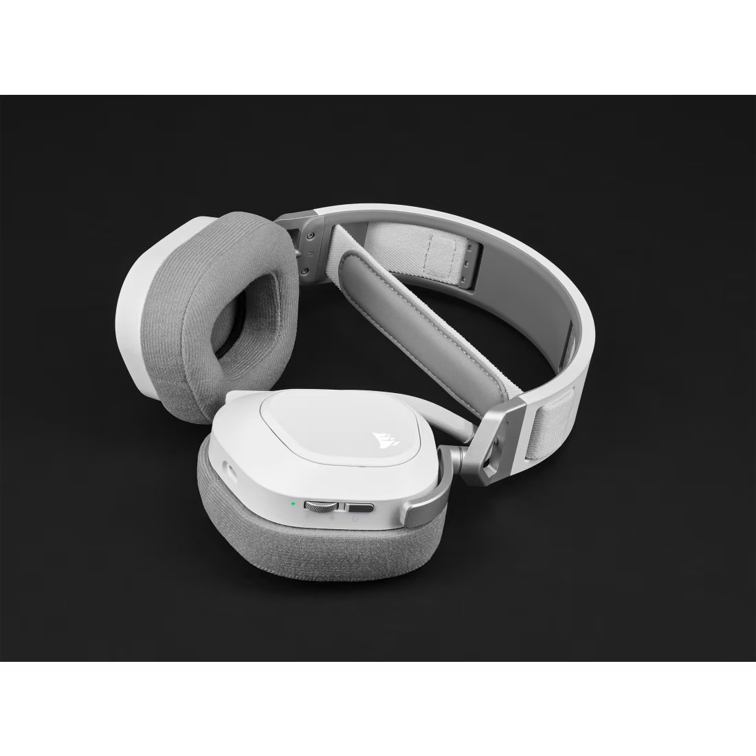 HS80 RGB WIRELESS Premium White Headset Spatial Audio 50mm Audio Drivers - view 7